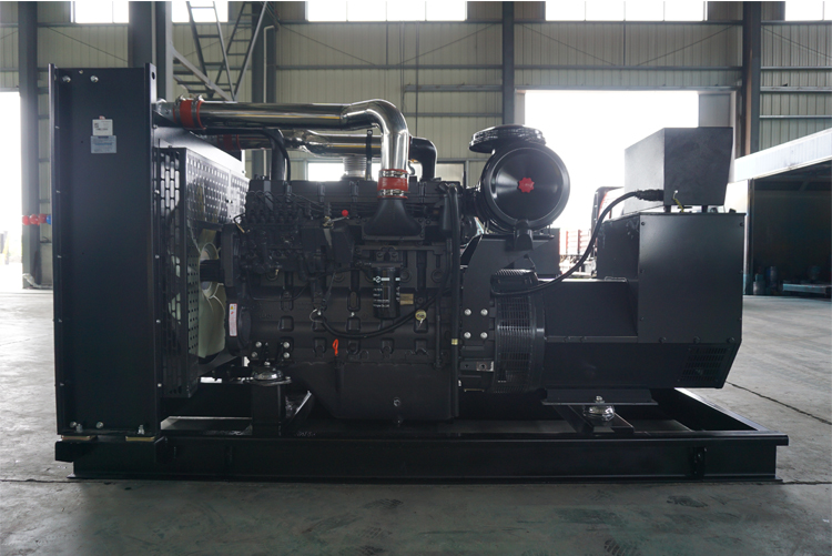 河南YC9D340D2扬柴200KW柴油发电机组