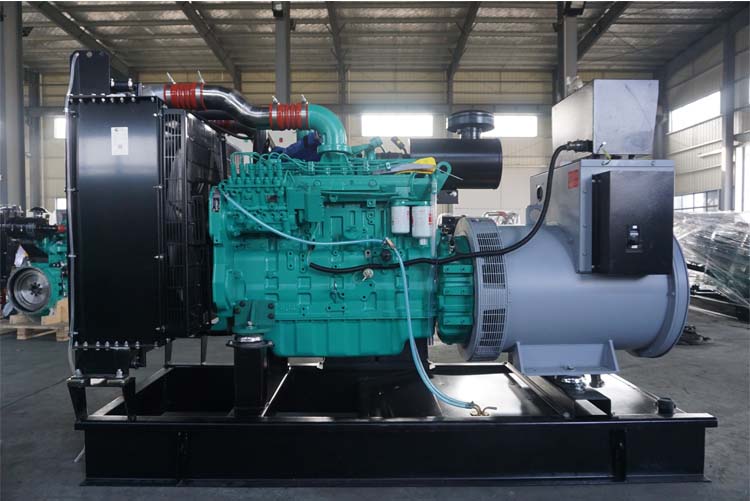 安徽6CTAA8.3-G2东风康明斯动力配套150KW柴油发电机组