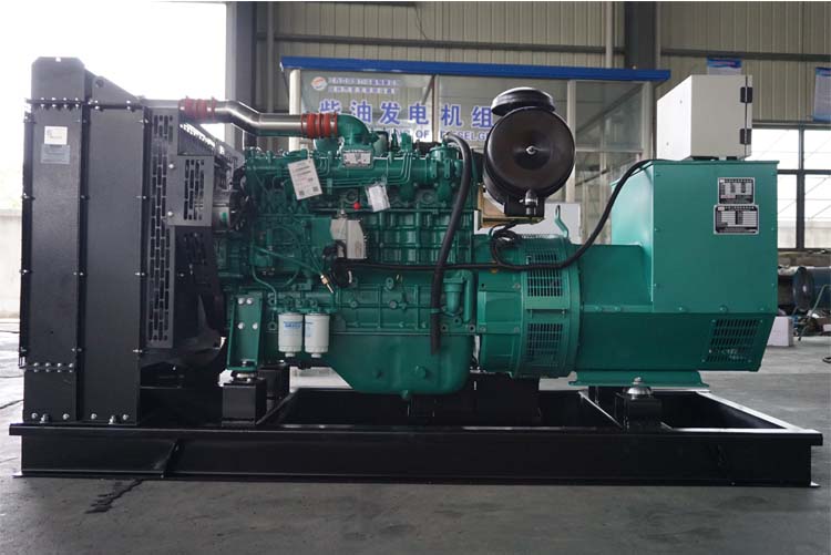 内蒙古YC6A245-D30玉柴150KW柴油发电机组